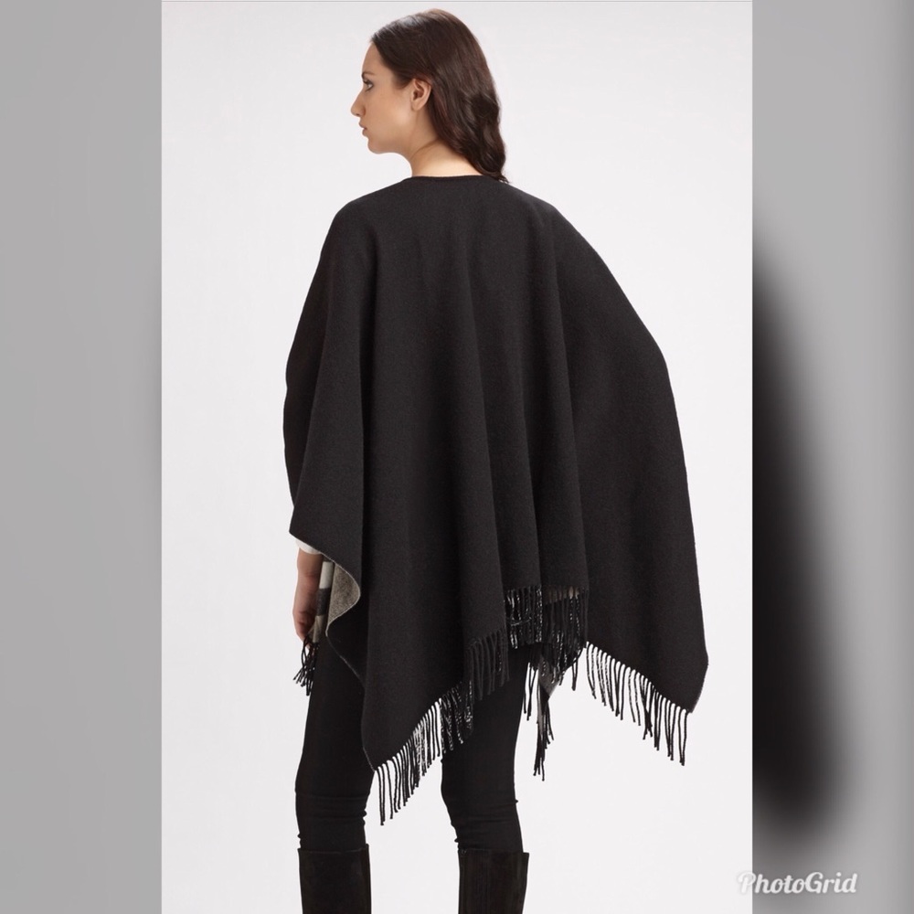 Burberry Merino Wool Exploded Check Fringe Cape - Picture 2 of 8